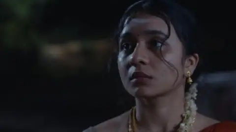Still 8 of Modha Rathri (2026) DS4K WEB-DL [Hindi (DD5.1) & Tamil] 4K 1080p 720p & 480p Dual Audio [x264/10Bit-HEVC]