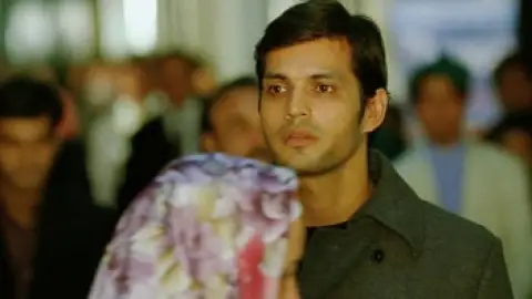 Still 4 of Ek Tha Tiger (2012) BluRay [Hindi DD5.1] 1080p 720p & 480p [x264/HEVC]
